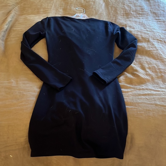 Barely worn reformation long sleeve dress - Picture 3 of 3